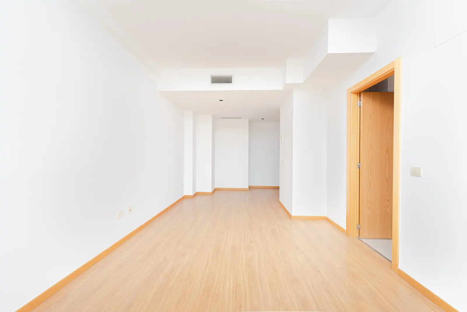 Piso con terraza en venta en Escuela De Vallecas 12, imagen 3