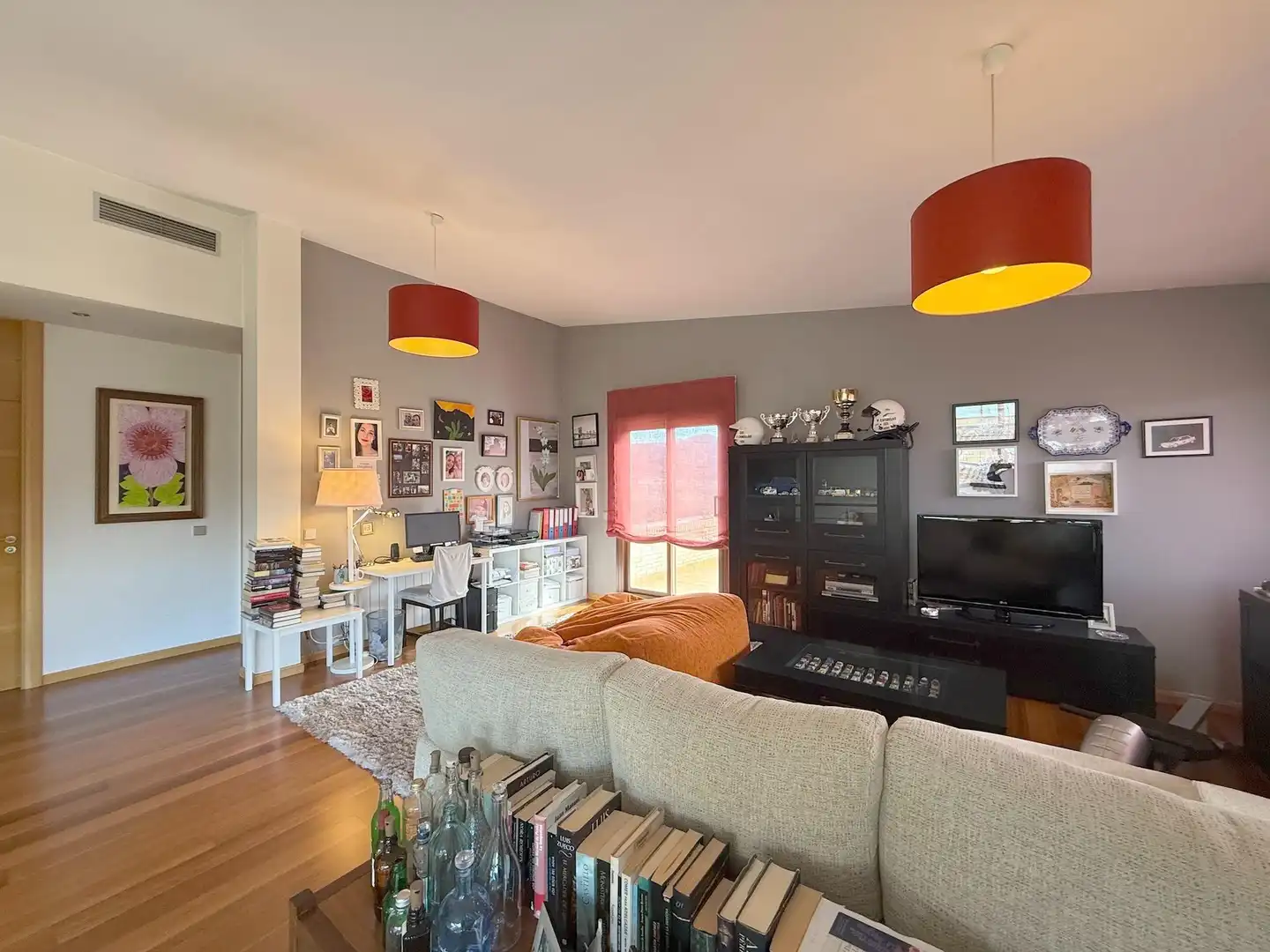 Sala de estar de Casa o chalet en venta en Cadrete con Aire acondicionado, Calefacción y Jardín privado