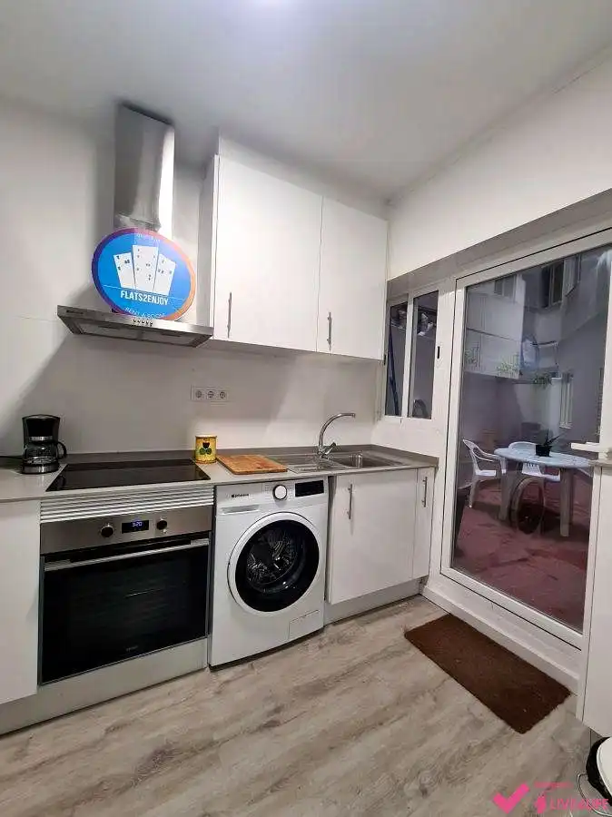 Cocina de Piso de alquiler en Valencia con Terraza y Amueblado