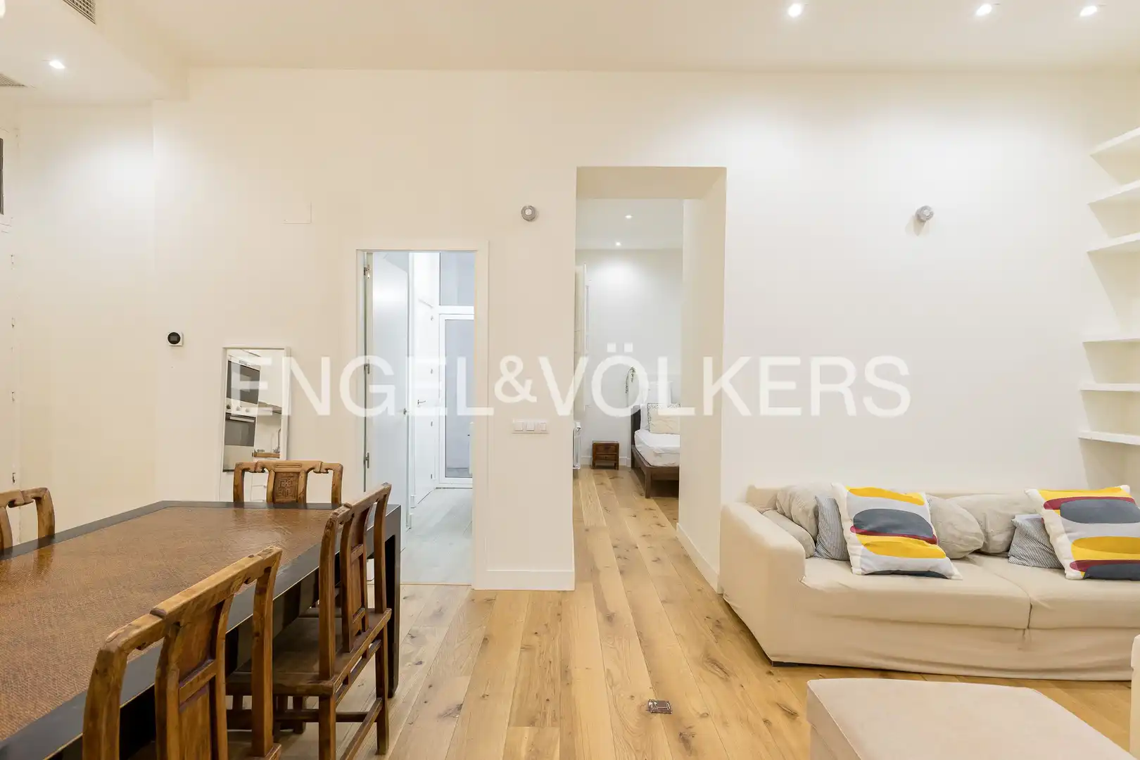 Vista exterior de Piso en venta en Madrid con Aire acondicionado y Calefacción