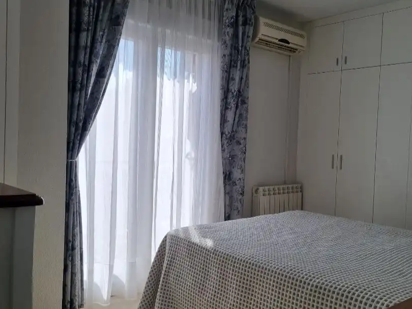 Habitación de Piso en venta en Maracena con Aire acondicionado y Balcón