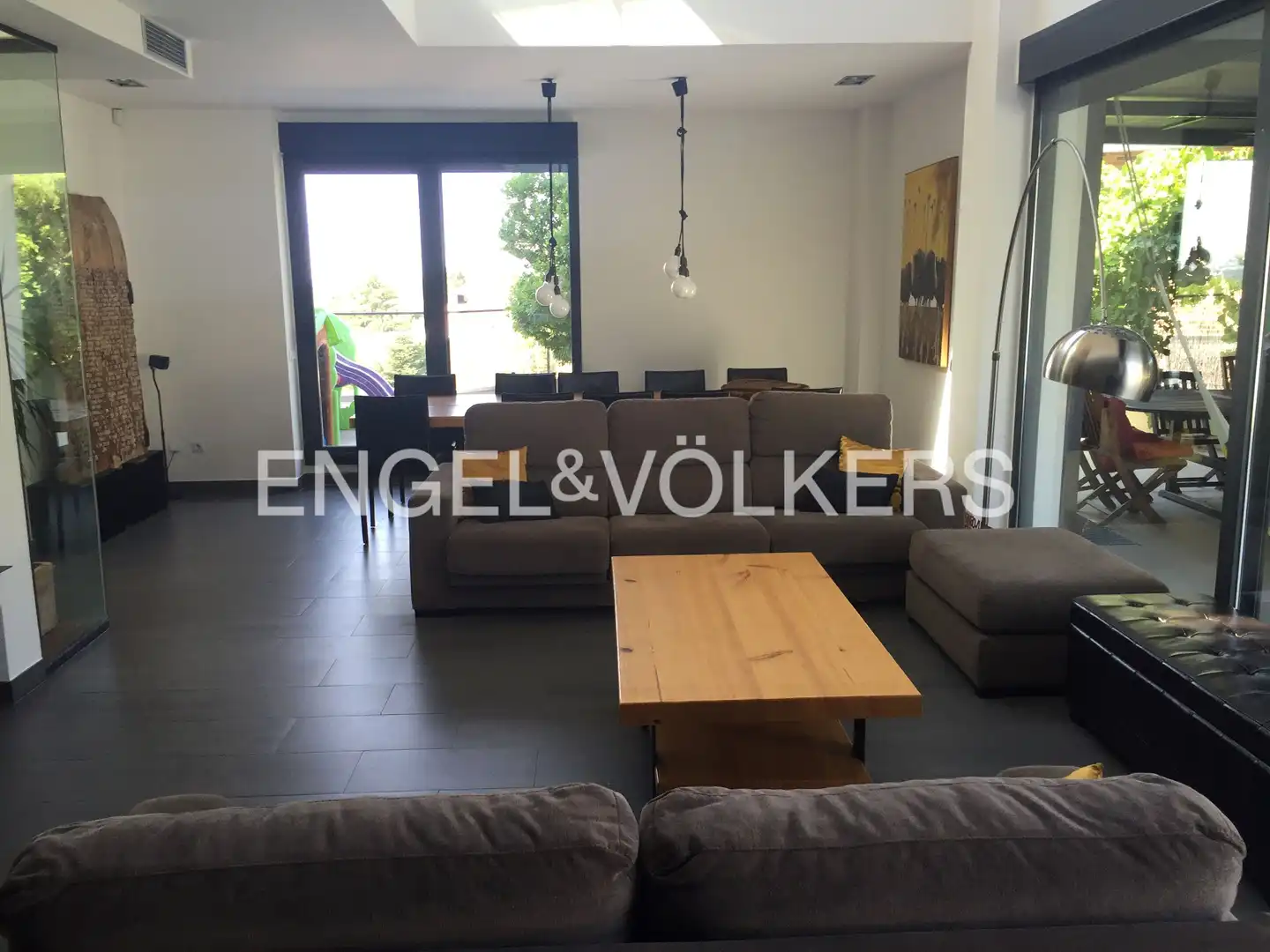 Sala de estar de Casa o chalet de alquiler en Torrelodones con Aire acondicionado, Calefacción y Jardín privado