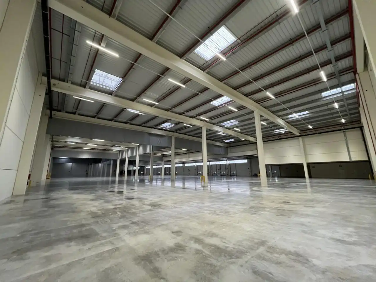 Industrial buildings for rent in Òdena  with Heating