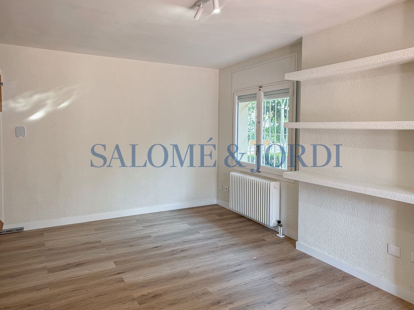 Dormitori de Planta baixa en venda en Vilassar de Mar amb Calefacció, Parquet i Forn