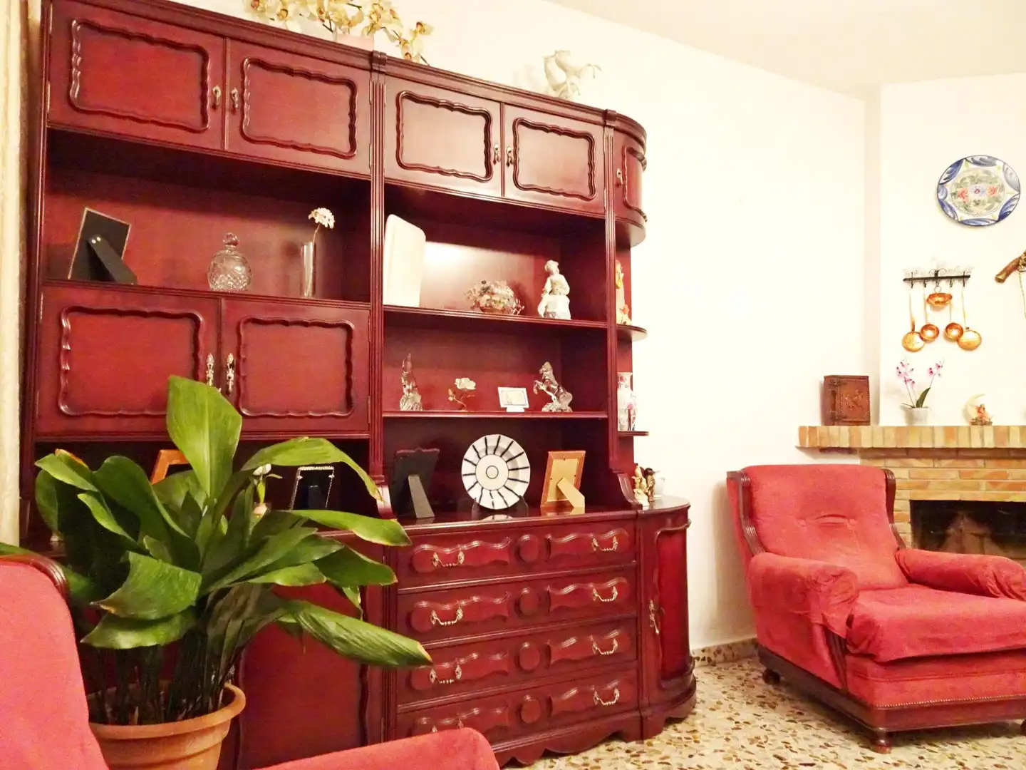 Living room of Detached homes for sale in Málaga  with Air Conditioner, Terrace and Furnished