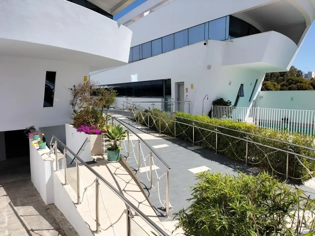 Commercial properties for sale in Las Redes