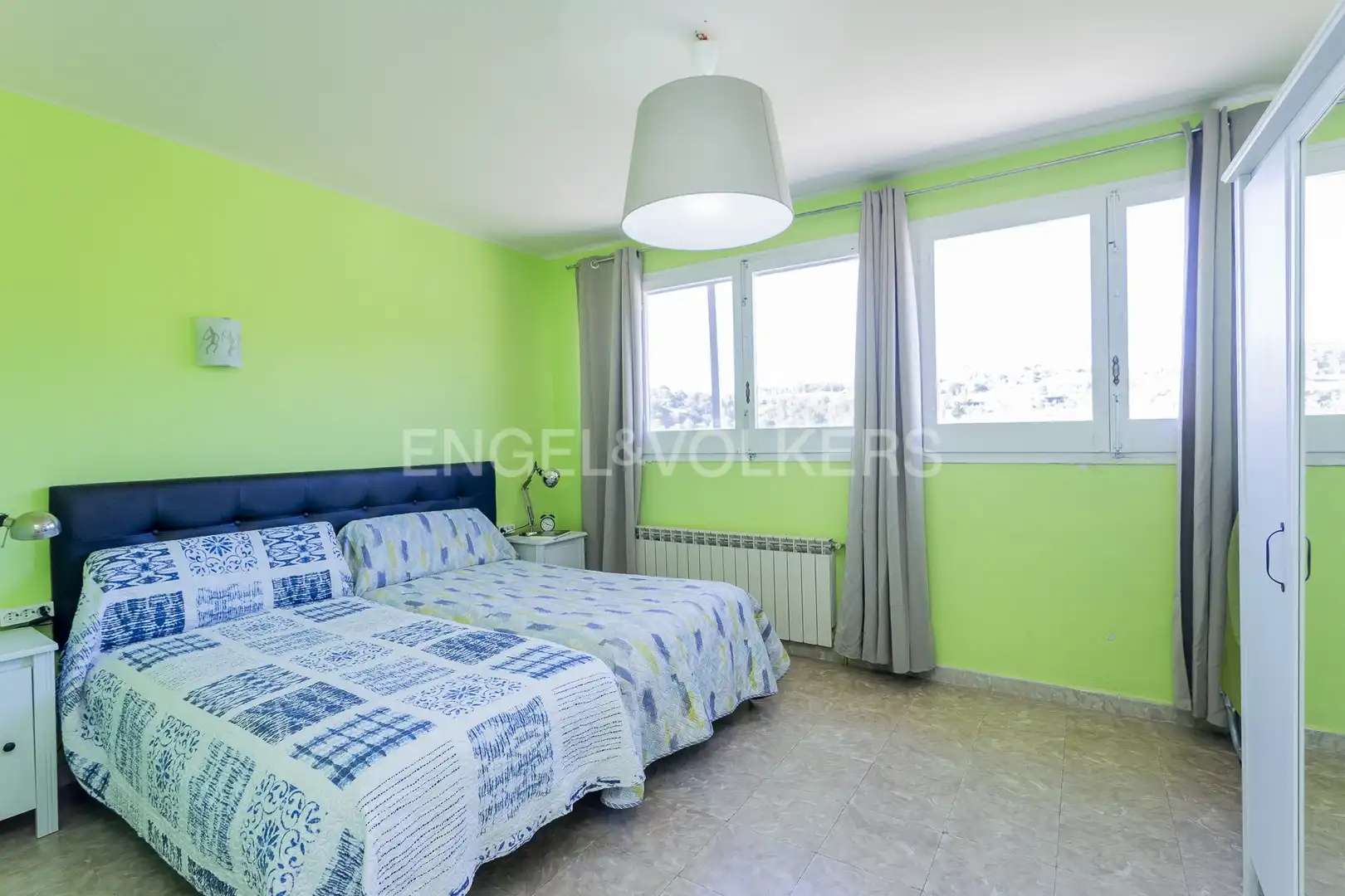 Habitación de Finca rústica en venta en Sant Quintí de Mediona con Calefacción, Jardín privado y Trastero