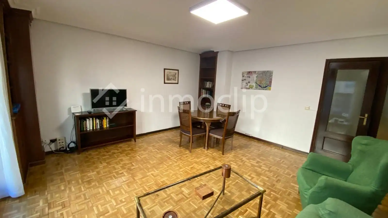 Sala d'estar de Pis en venda en Salamanca amb Calefacció i Traster