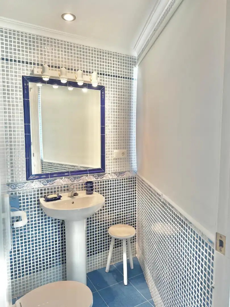 Badezimmer von Wohnung zur Miete in El Campello mit Terrasse, Möbliert und Haustiere erlaubt