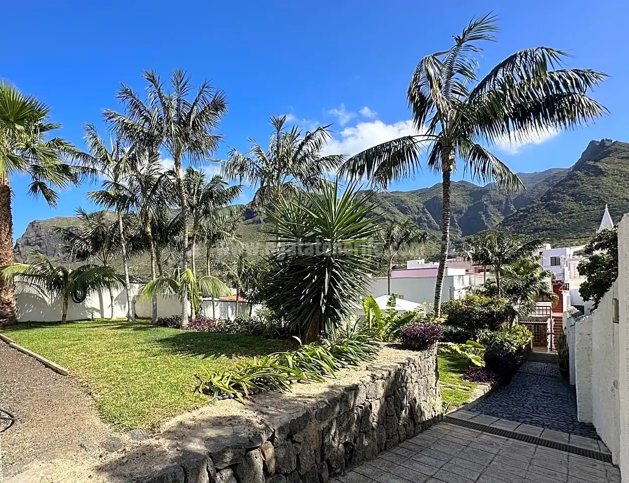Vista exterior de Casa o chalet en venta en Los Silos con Aire acondicionado, Jardín privado y Terraza