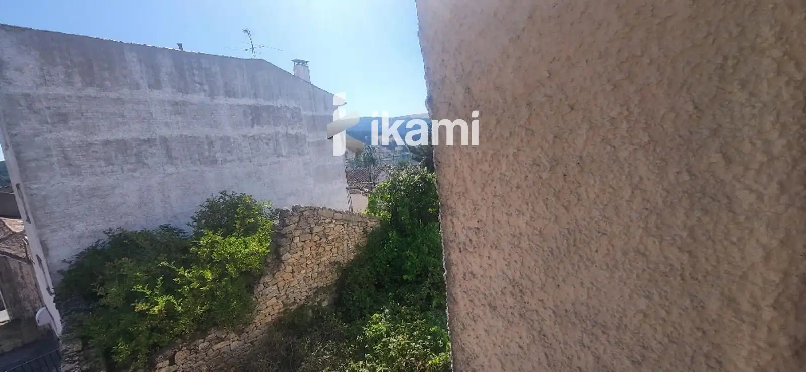 Buildings for sale in Peguerinos