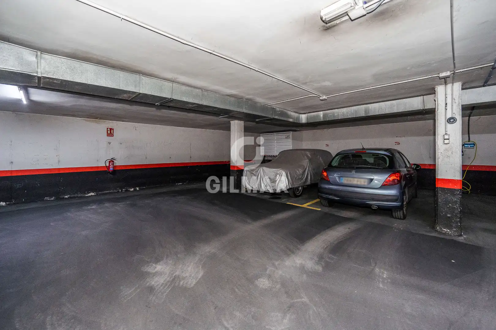Aparcament de Garatge en venda en Madrid