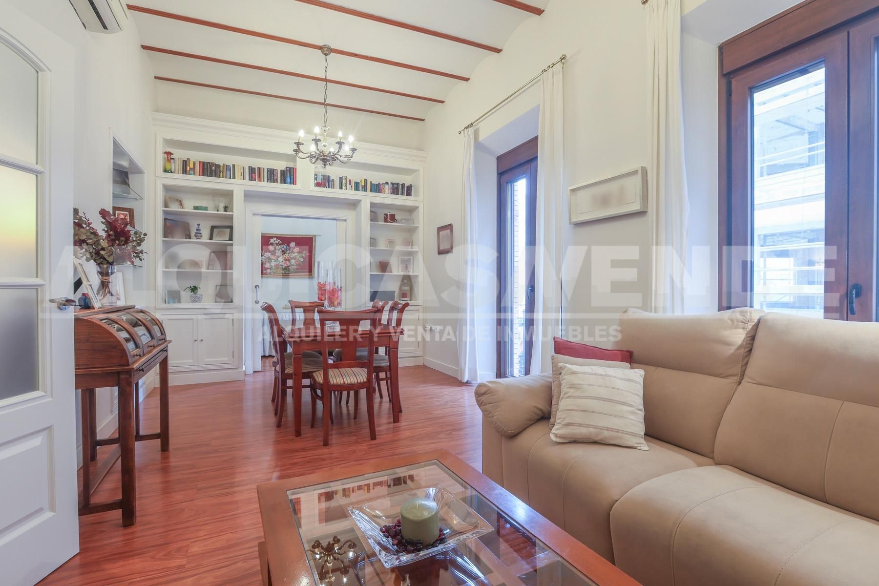 Sala d'estar de Pis de lloguer en  Sevilla Capital amb Aire condicionat, Calefacció i Terrassa