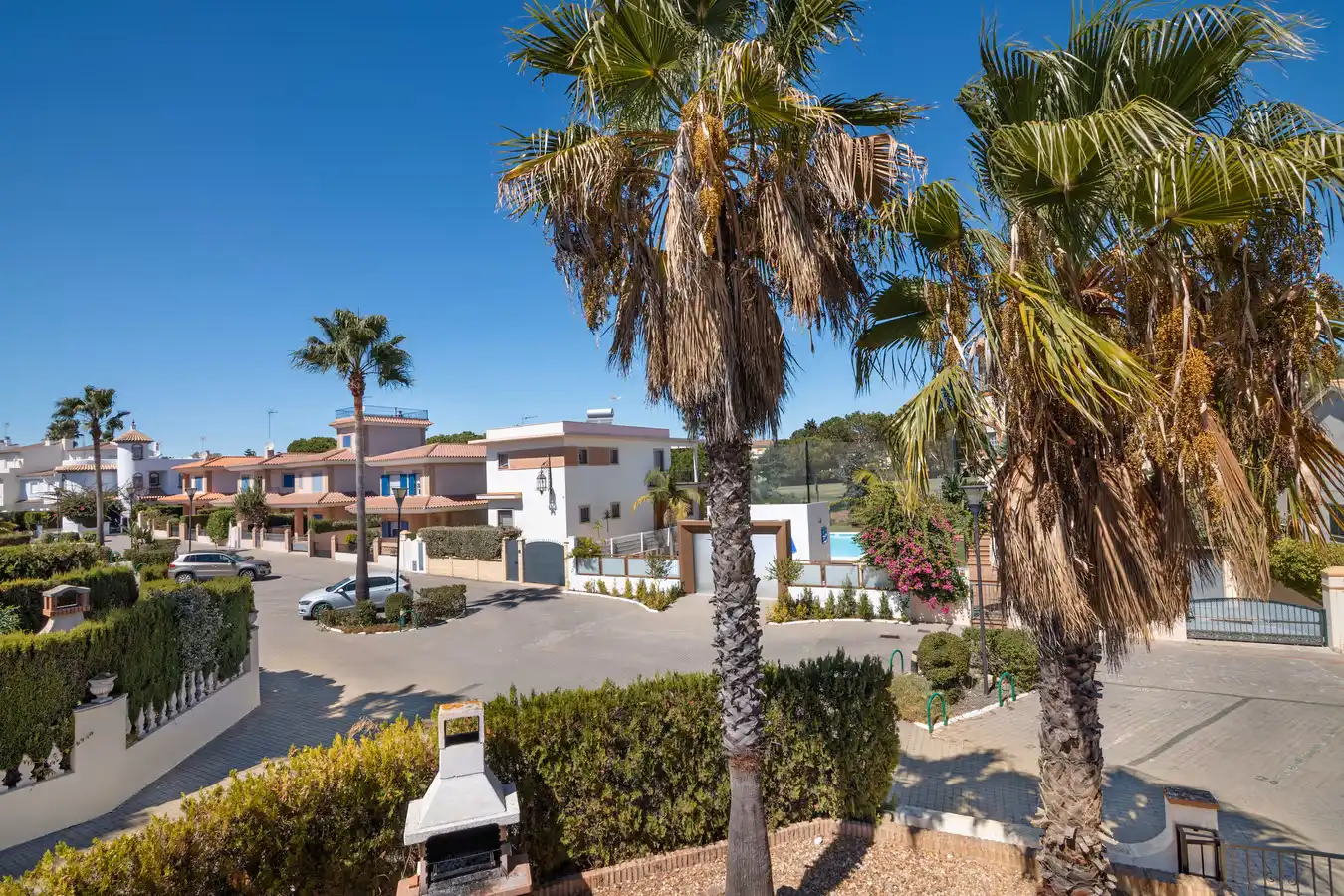 Vista exterior de Casa o chalet de alquiler en Islantilla con Aire acondicionado, Calefacción y Jardín privado