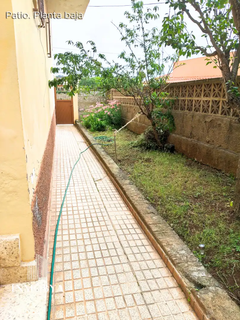 Jardí de Casa o xalet en venda en Tacoronte amb Jardí privat, Terrassa i Moblat