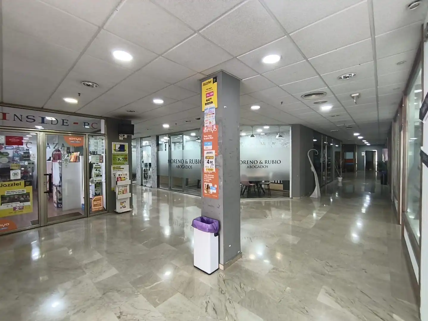 Local en venta en Baza
