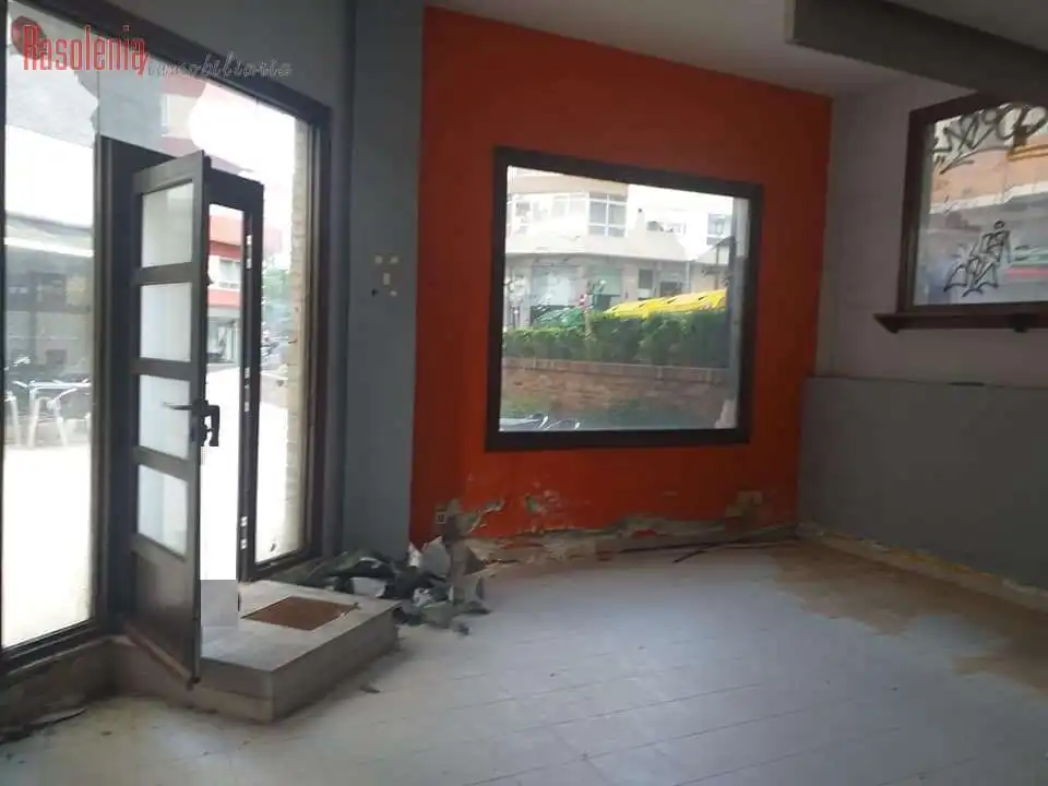 Local comercial en venda a ZAMORA, imagen 7