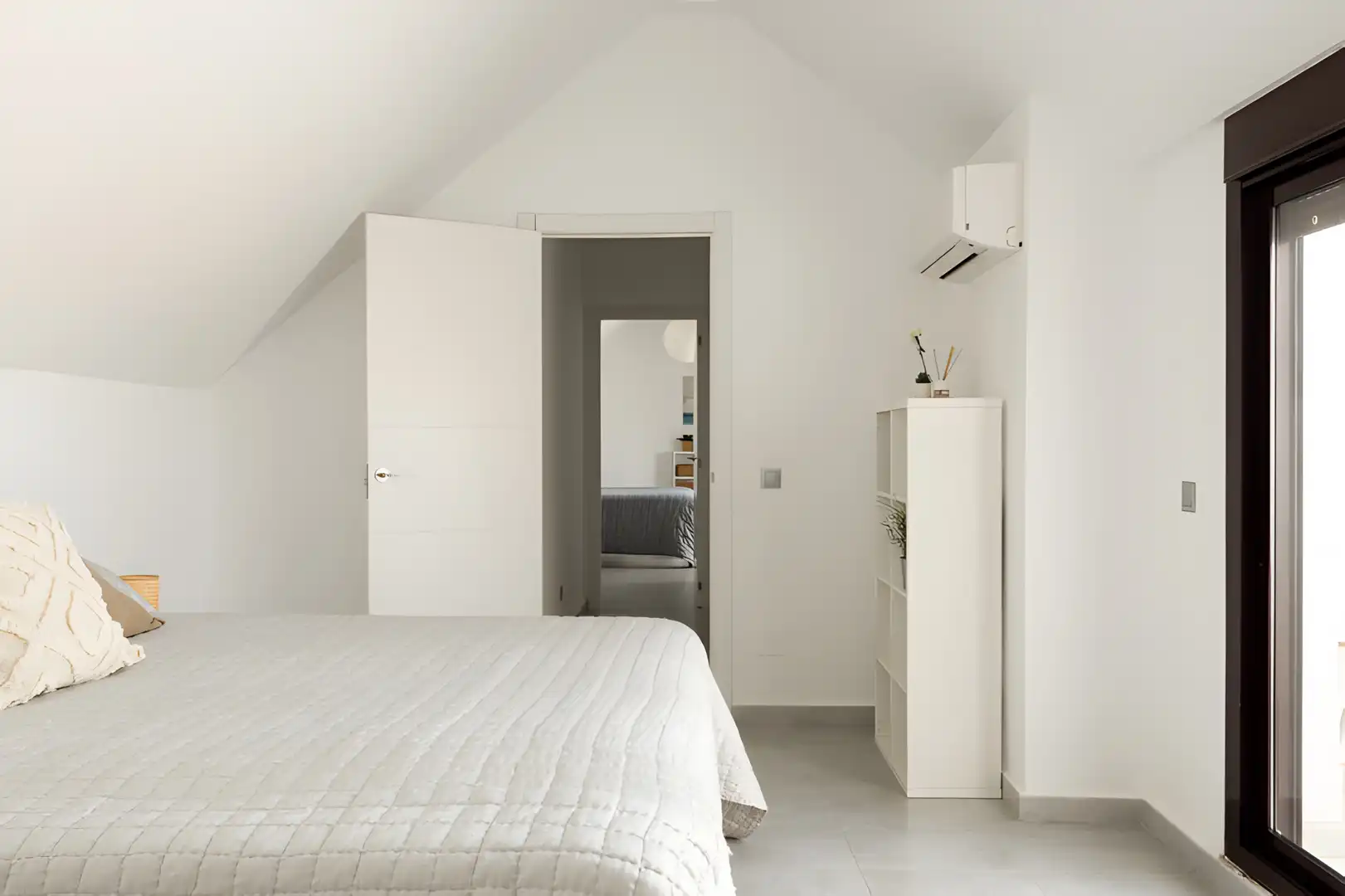 Penthouse with terrace for sale in Nueva Andalucía, imagen 10
