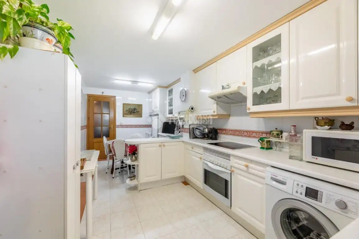 Küche von Wohnung zum Verkauf in Majadahonda mit Heizung und Terrasse