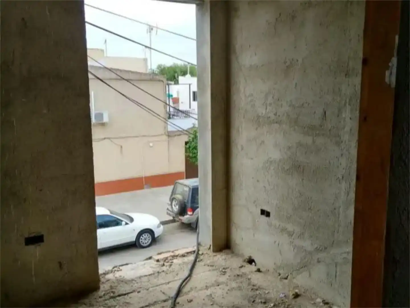 Terrassa de Casa adosada en venda en Brenes amb Balcó
