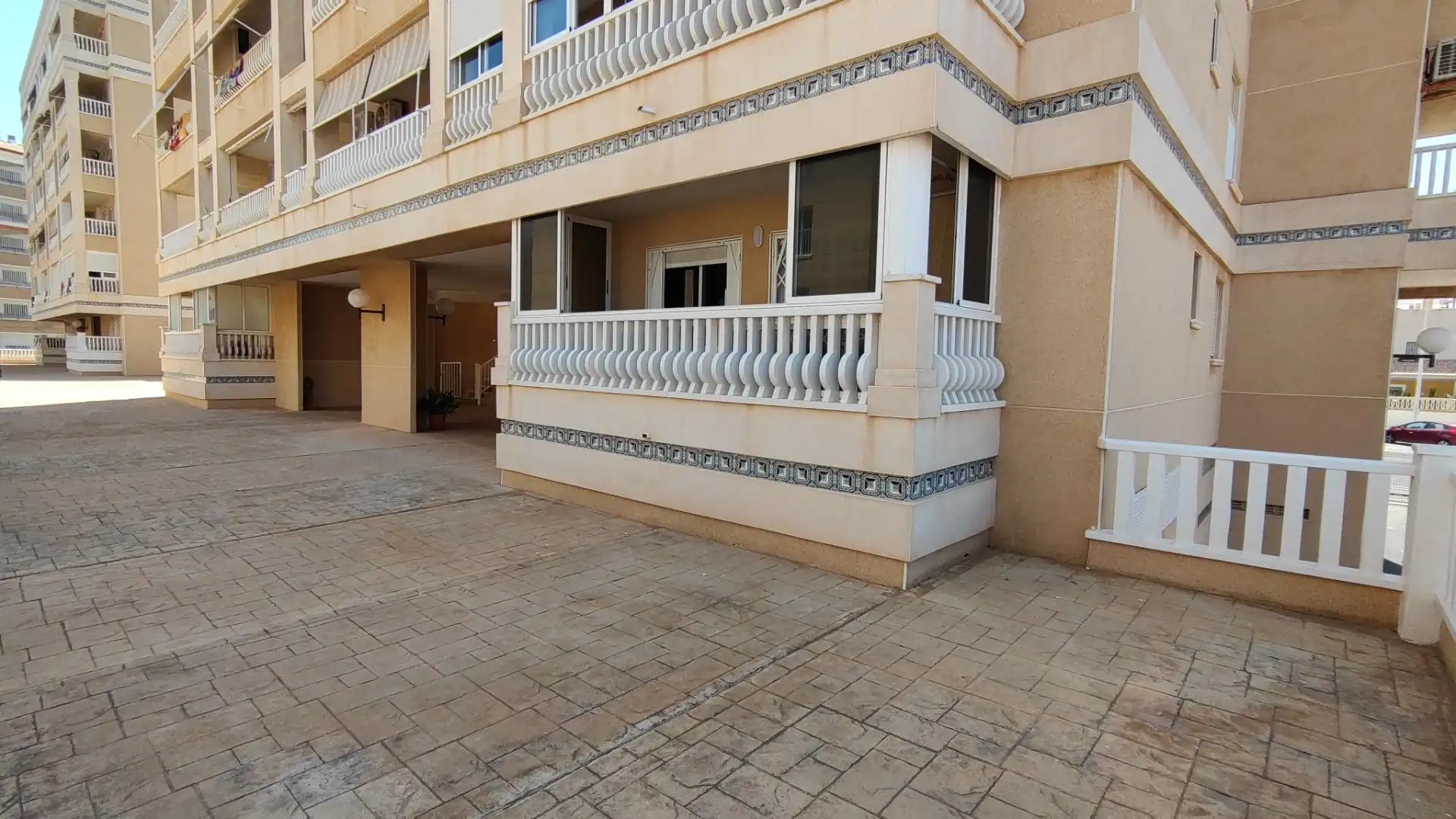 Exterior view of Apartments for sale in Elche / Elx  with Private garden, Terrace and Storage room