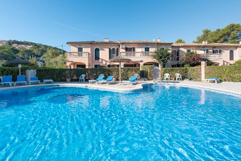 Piscina de Casa adosada en venda en Pollença amb Calefacció, Jardí privat i Terrassa