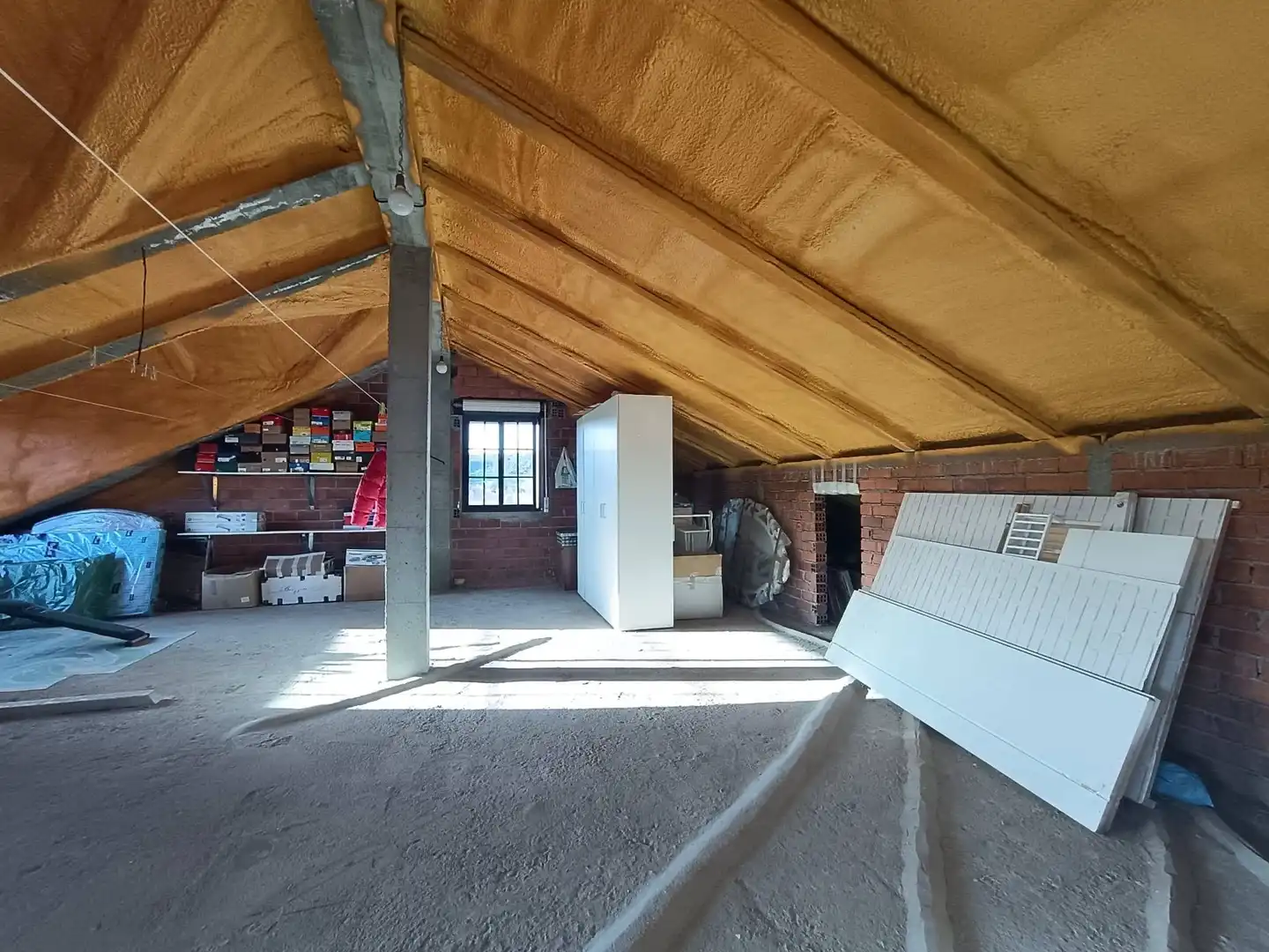 Wohnung zum Verkauf in Touro mit Privatgarten, Terrasse und Abstellraum