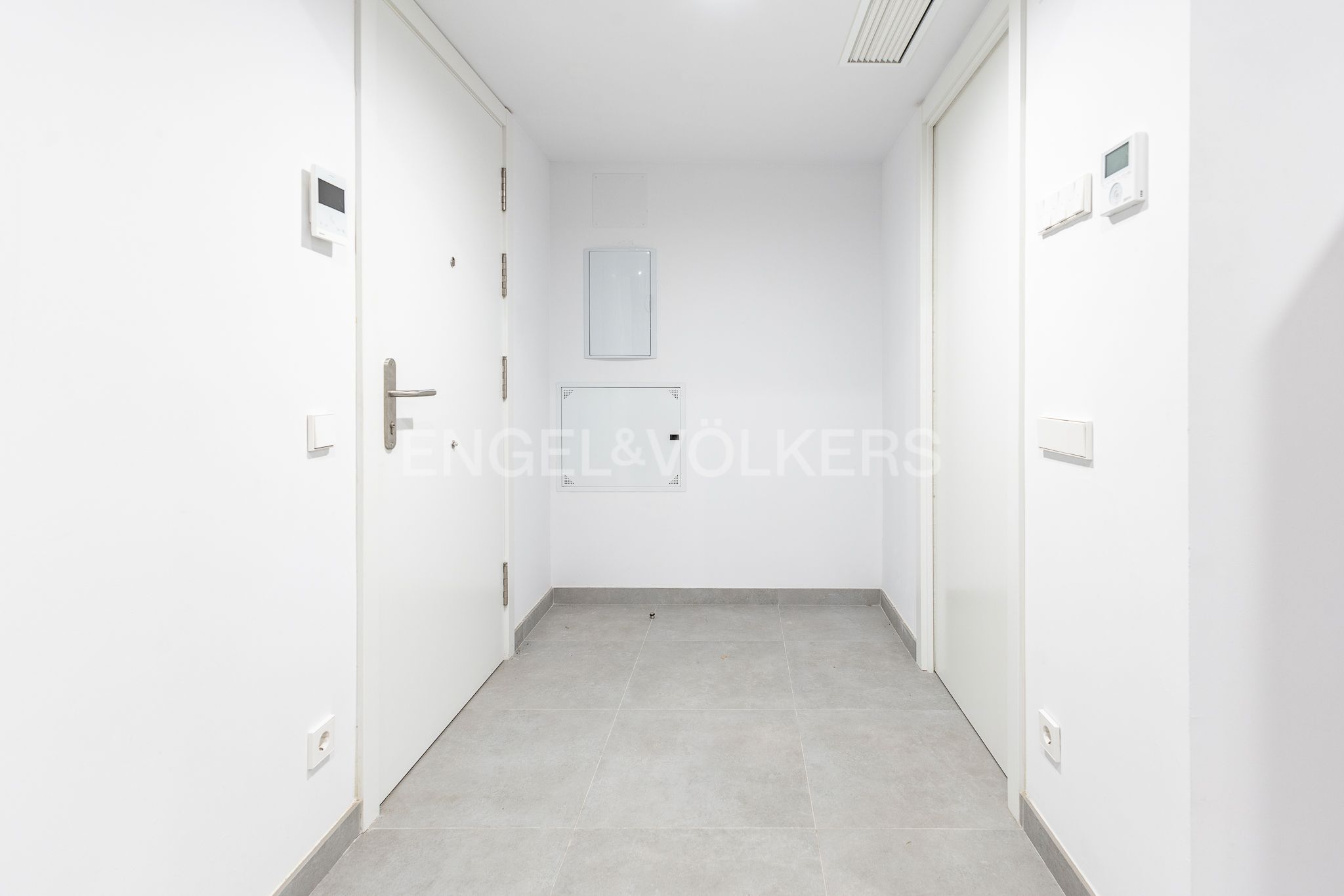 Apartment for sale in  Barcelona Capital  with Air Conditioner and Heating