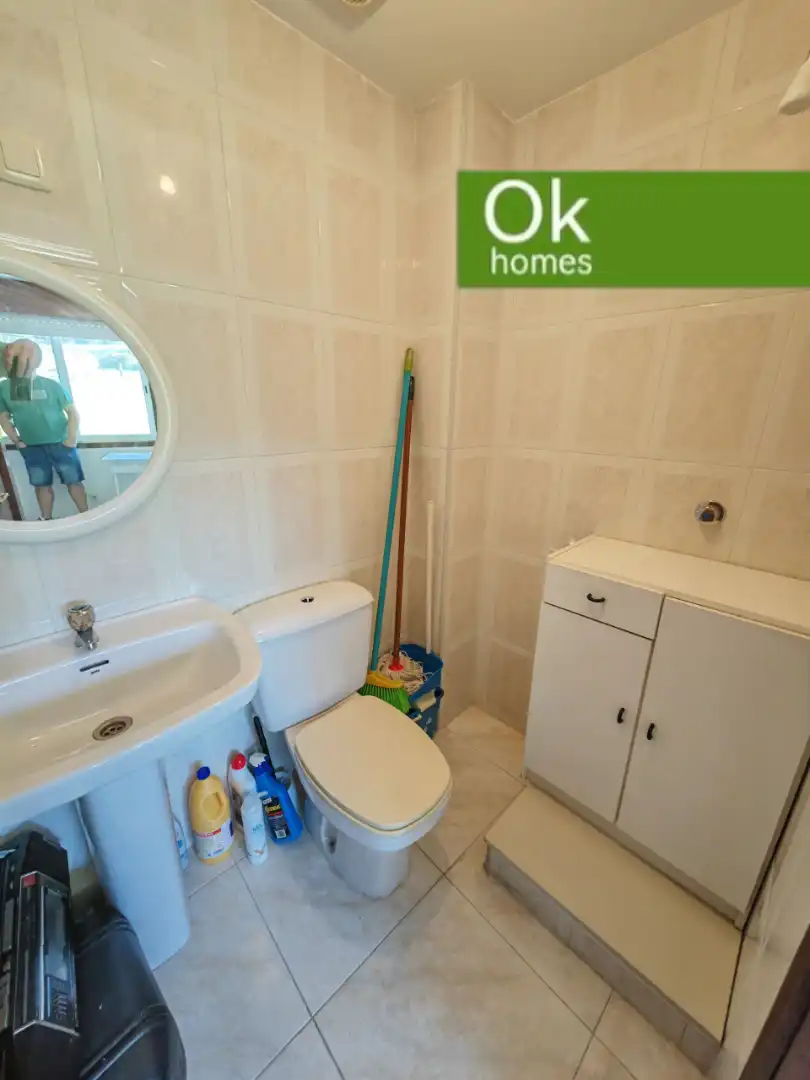 Baño de Oficina en venta en Arteixo con Amueblado