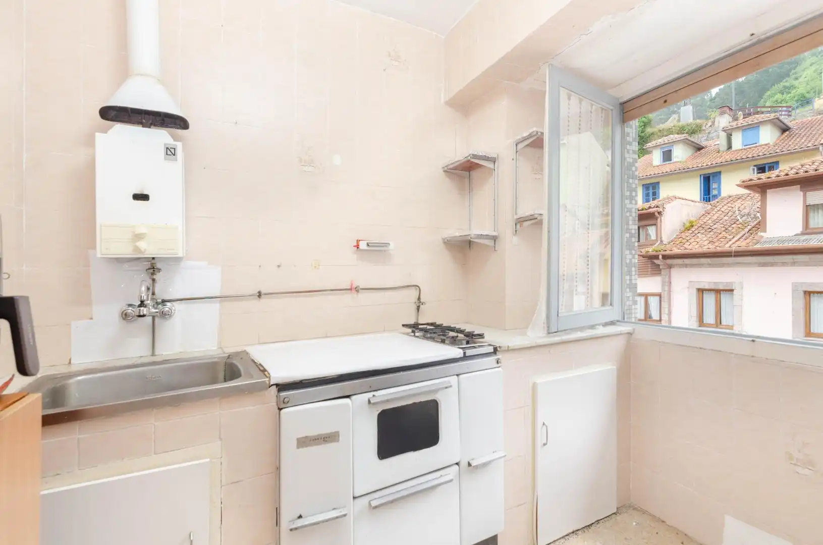 Piso en venta en SUAREZ INCLAN, 30, Cudillero
