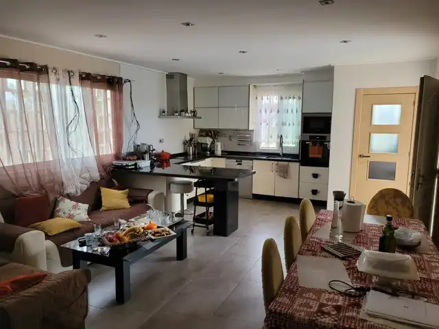 Cuina de Casa o xalet en venda en Alicante / Alacant amb Aire condicionat, Calefacció i Piscina