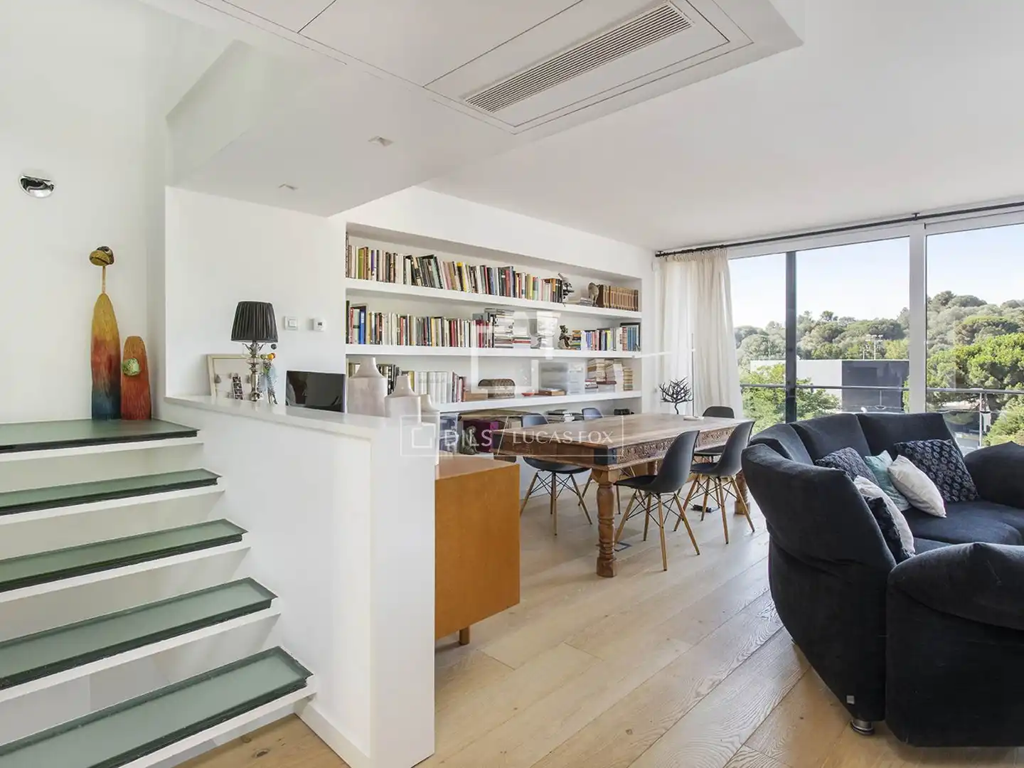 Living room of Houses for rent in Barcelona  with Air Conditioner, Heating and Private garden