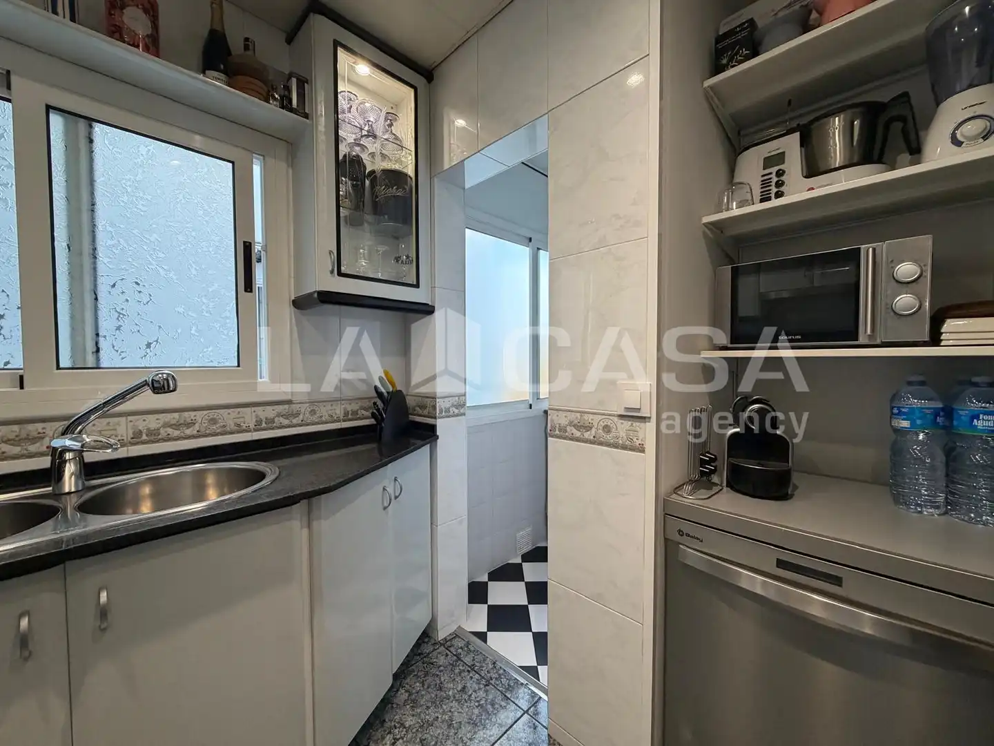 Kitchen of Flat for sale in Singuerlín