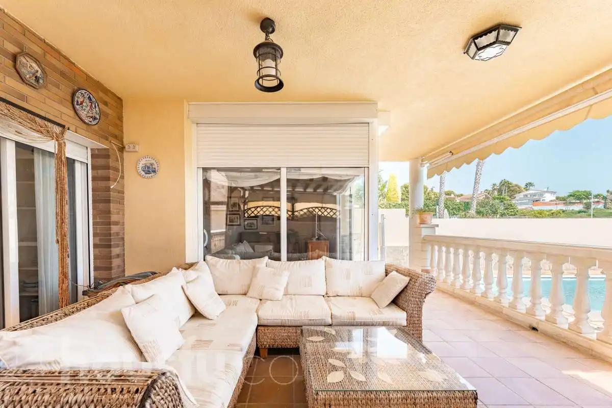 Terraza de Casa o chalet en venta en Calafell con Aire acondicionado, Calefacción y Jardín privado
