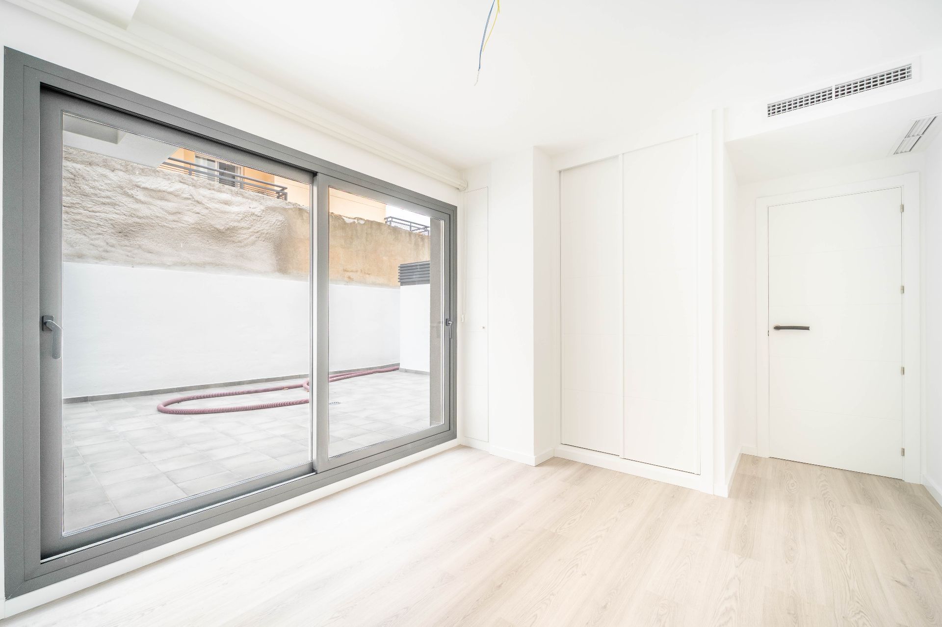 Habitación de Piso en venta en Benalmádena con Aire acondicionado, Calefacción y Piscina comunitaria