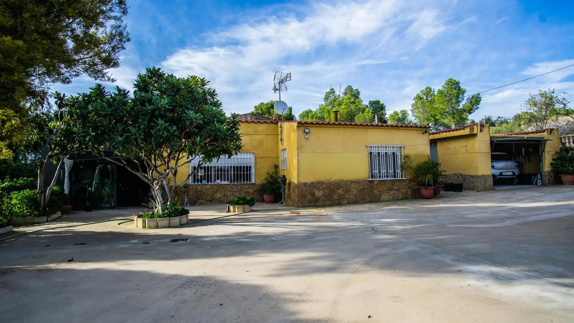 Casa con piscina in vendita a Sax