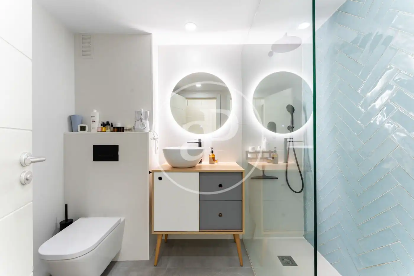 Bathroom of Flat for sale in  Palma de Mallorca  with Air Conditioner, Heating and Terrace