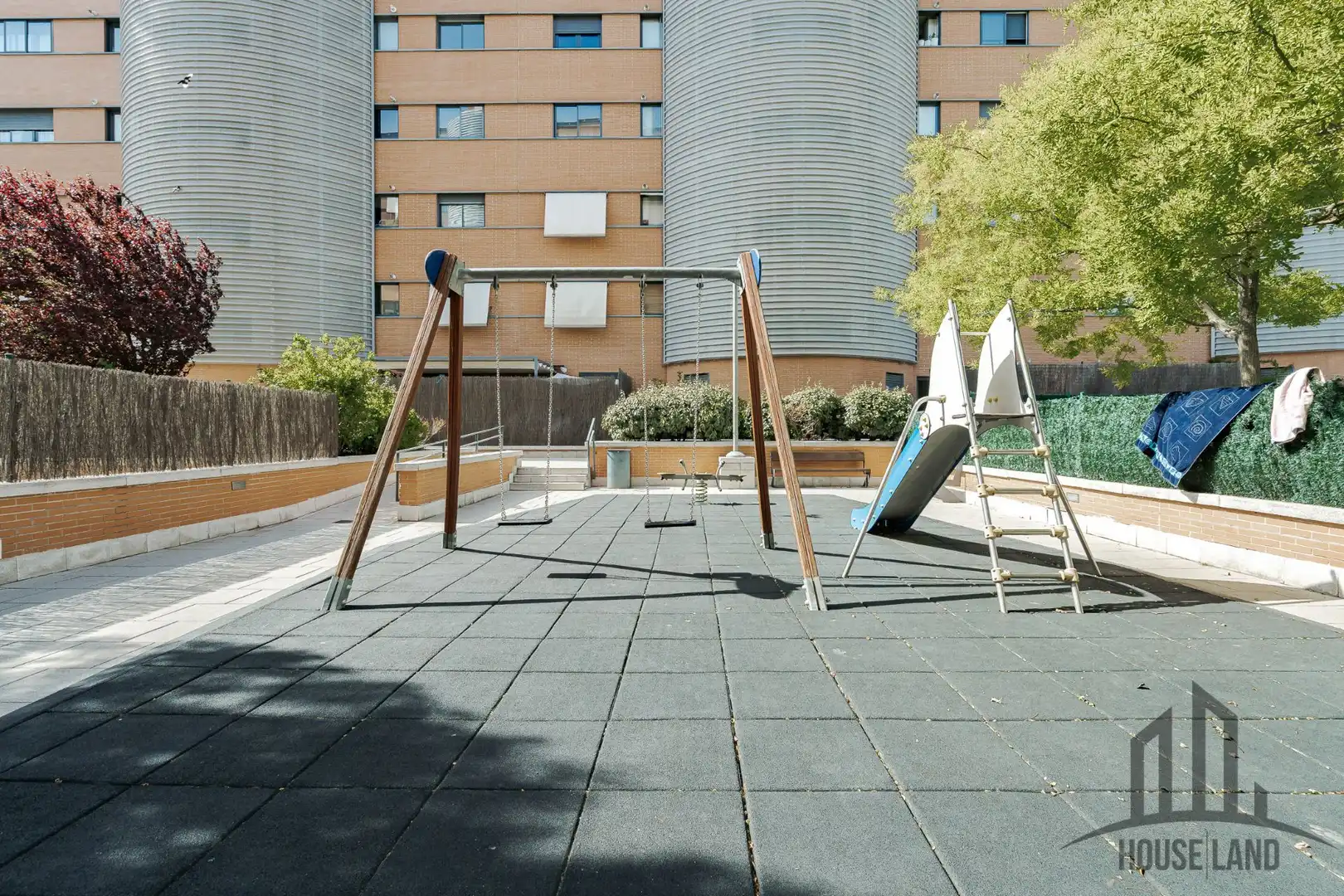 Terrassa de Pis en venda en Madrid amb Calefacció i Piscina comunitària