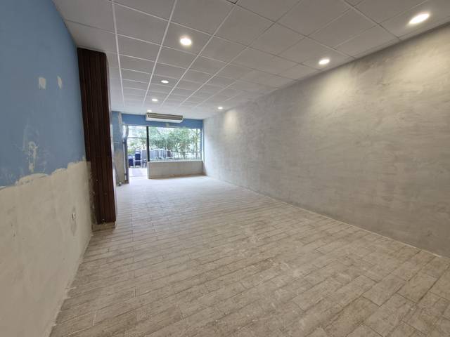 Local comercial en Alquiler en Calle Cartaya, 6 en Centro
