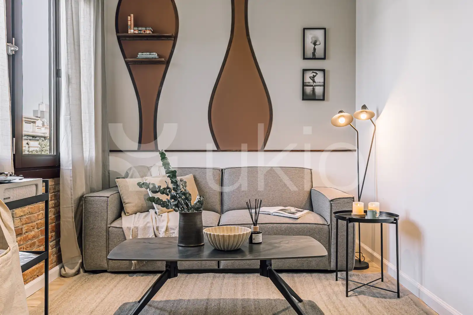 Sala de estar de Apartamento de alquiler en Barcelona con Aire acondicionado, Calefacción y Amueblado