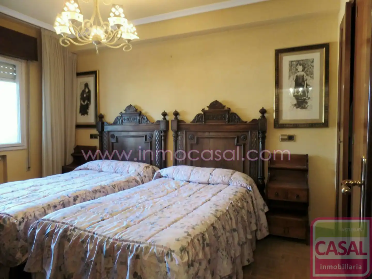 Bedroom of Flat for sale in Oviedo   with Heating, Terrace and Furnished