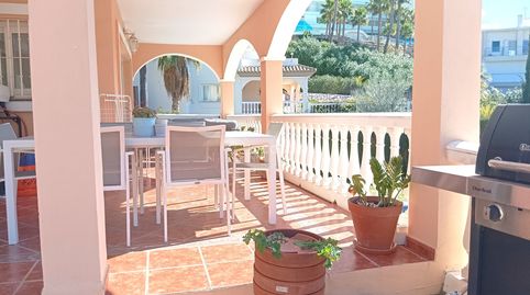 Foto 3 de Casa adosada en venda a Calle Granada, 40, La Capellanía - El Higuerón, Benalmádena