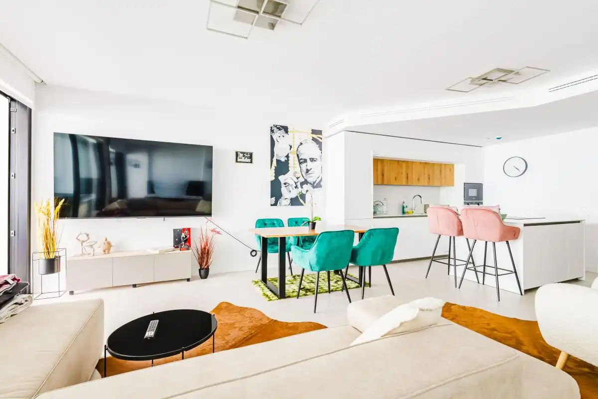 Wohnzimmer von Erdgeschoss zum Verkauf in Fuengirola mit Heizung, Terrasse und Abstellraum