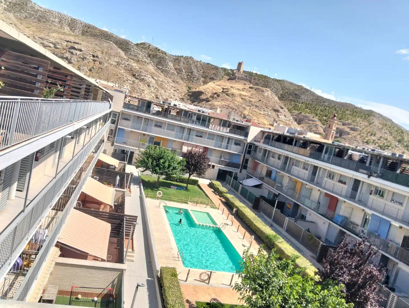 Vista exterior de Dúplex en venta en Cadrete con Aire acondicionado, Calefacción y Parquet