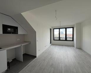 Sala d'estar de Àtic de lloguer en  Valencia Capital amb Aire condicionat i Terrassa