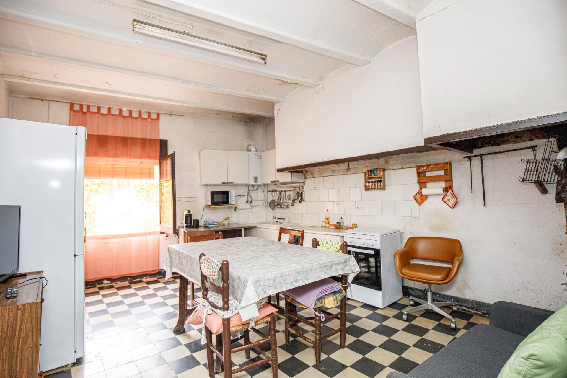 Cocina de Casa adosada en venta en Palau de Santa Eulàlia con Jardín privado, Terraza y Trastero