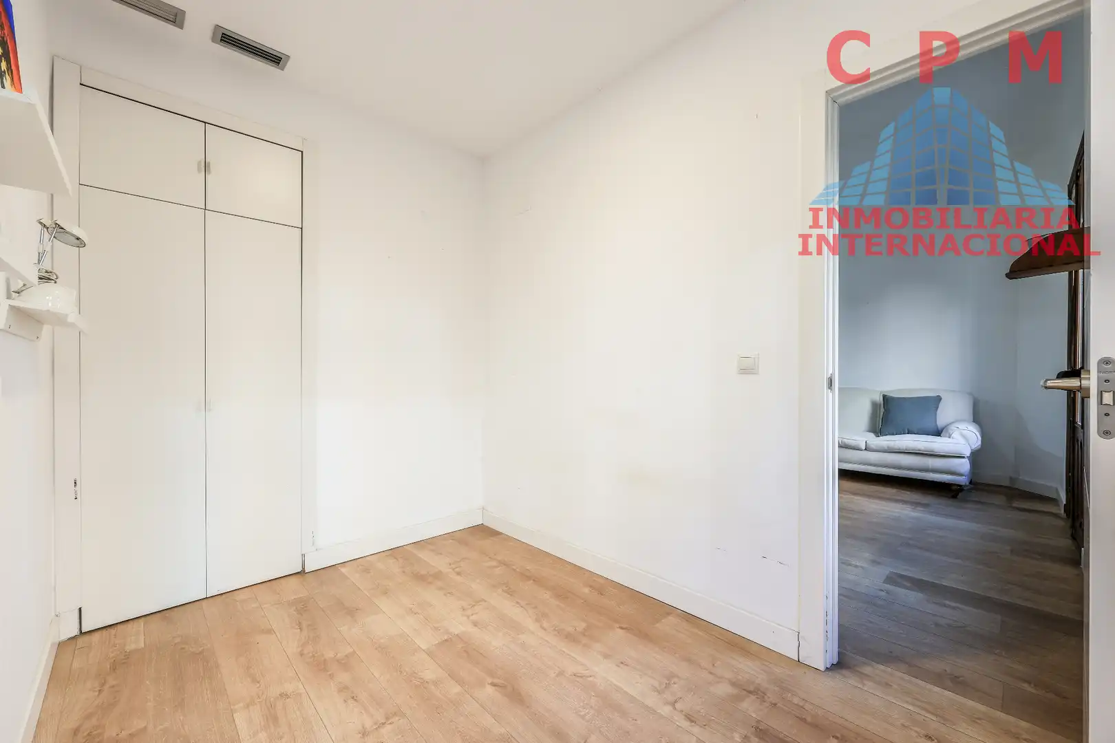 Schlafzimmer von Wohnung zur Miete in Madrid mit Klimaanlage, Heizung und Parkett