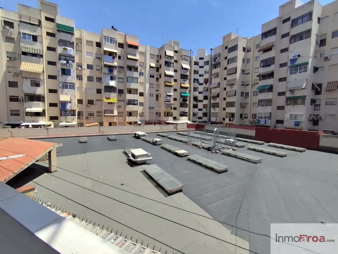 Vista exterior de Piso en venta en Valencia con Terraza