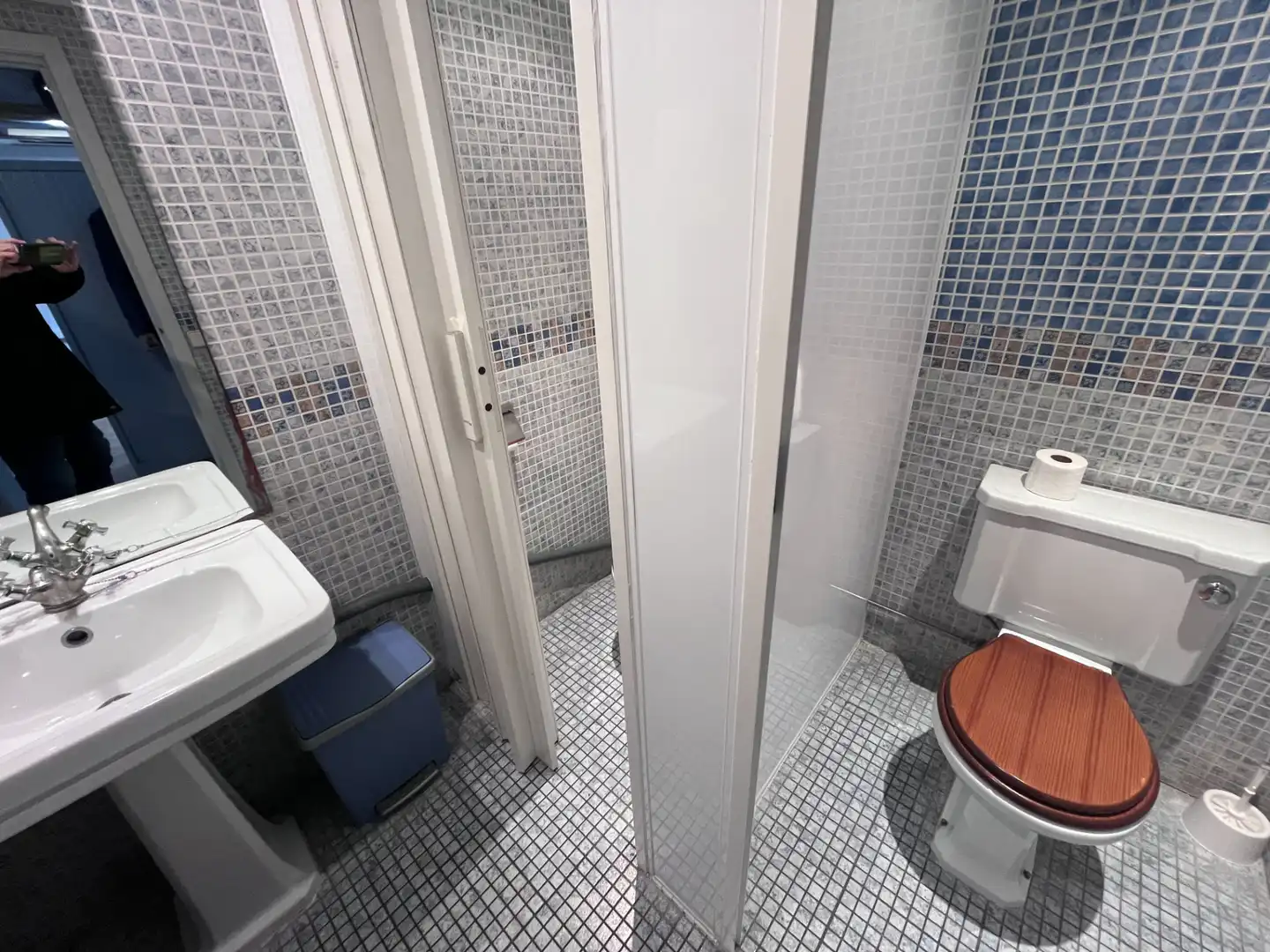 Baño de Oficina de alquiler en Barcelona con Aire acondicionado y Calefacción
