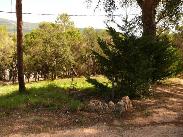 Terreno en Venta en Lloc Barri Solius en Golf Costa Brava